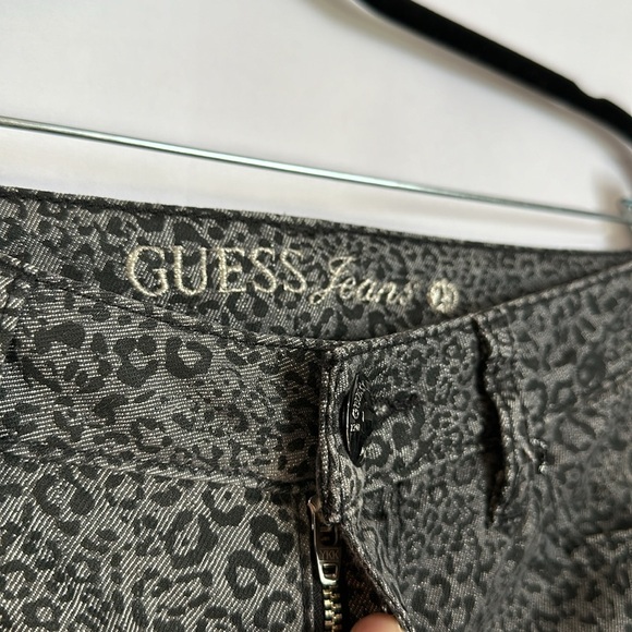 Guess Grey Leopard Print Bejeweled Power Skinny Jeans - Picture 5 of 12